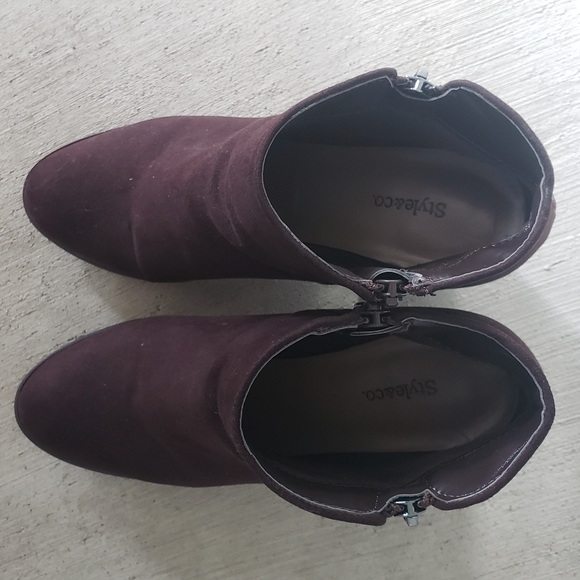 Style & Co Brown Suede Booties Size 6 - Picture 2 of 4